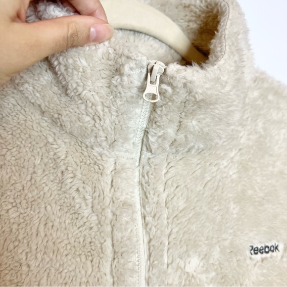 REEBOK Mock Neck 1/4 Zip Sherpa Sweatshirt. Size Large - Picture 4 of 9